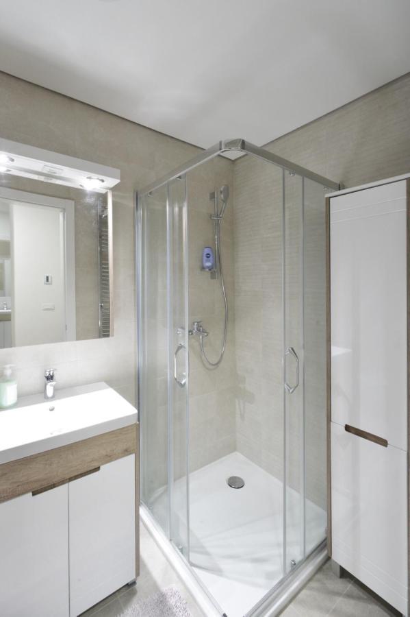 Duki New Apartment